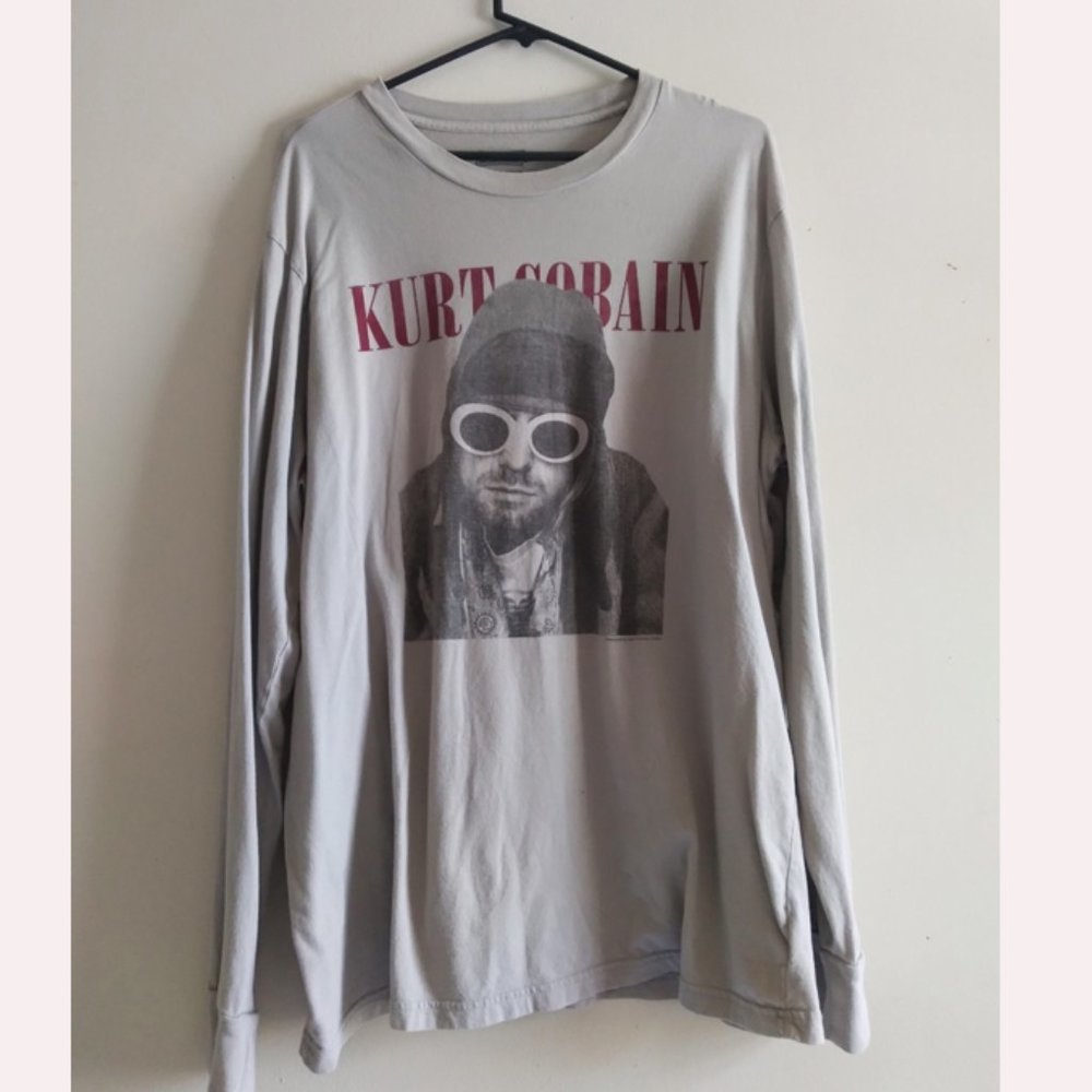 AE 'Kurt Kobain' Long Sleeve Graphic Tee Size XL